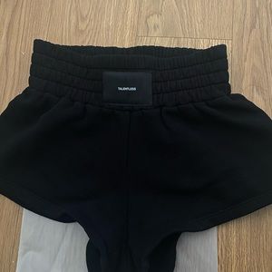 TALENTLESS BOX SHORTS